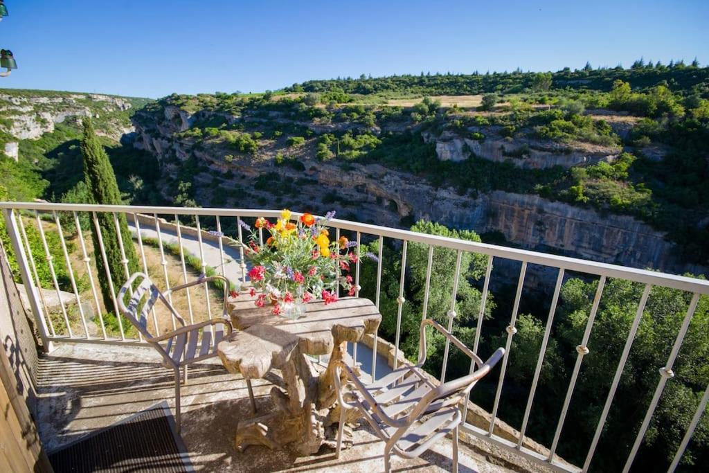 Le Brianyourhosthelper Apartman Minerve Kültér fotó